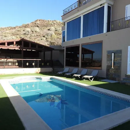 Roque Paraiso * أذيخي